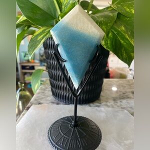 Trollite Diamond with Black Stand
